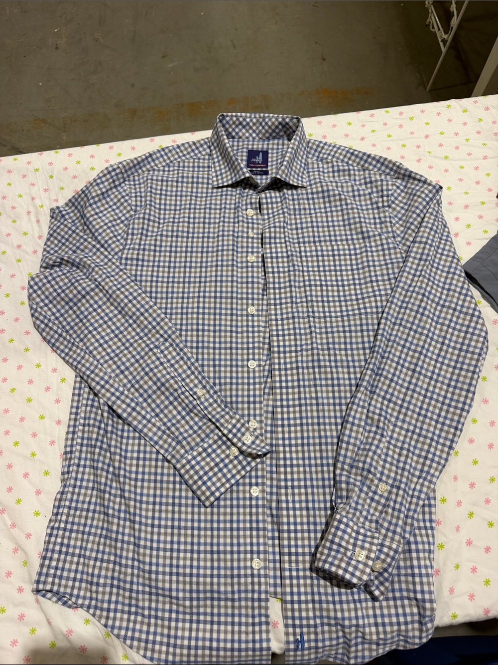 Men's Blue,White & tan Dress Shirt - Classic Button-Down w/ stretch worn once